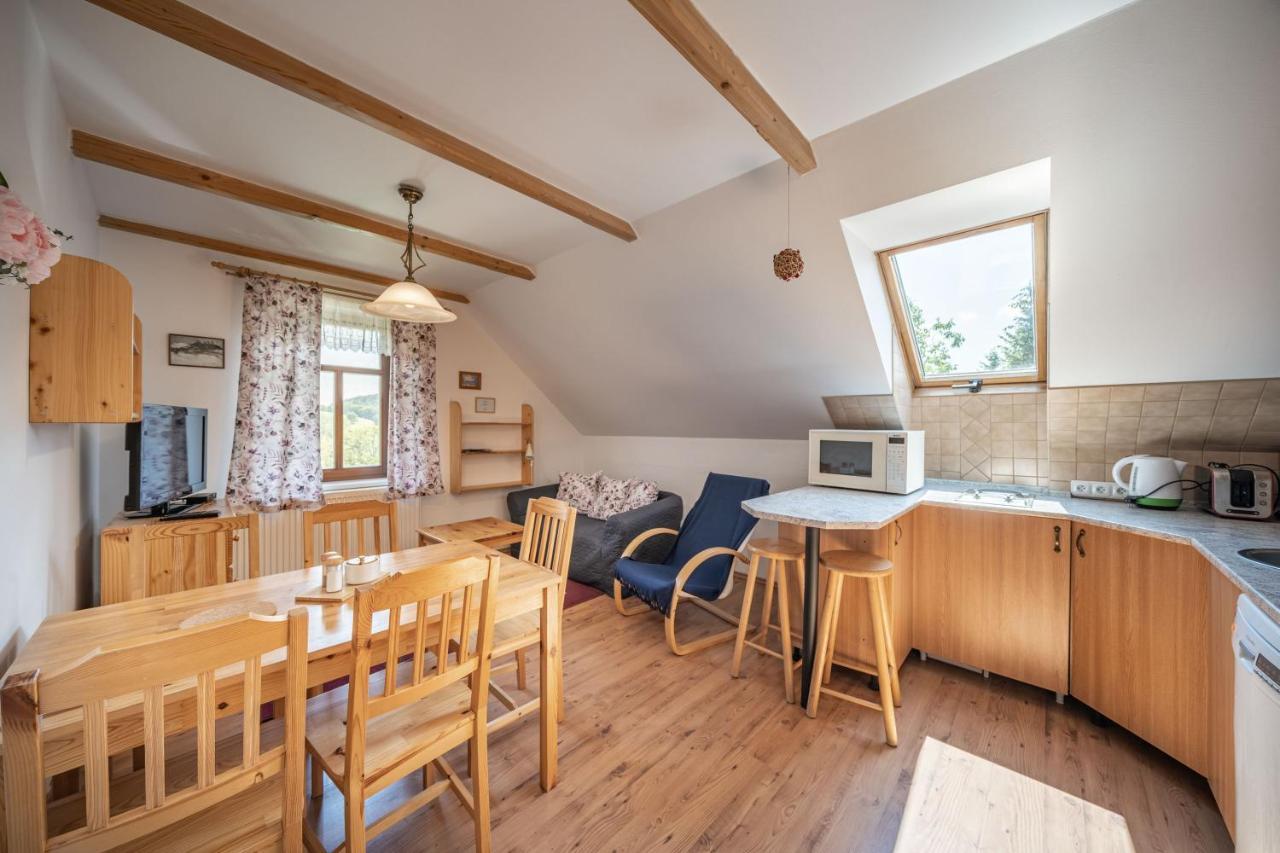 Apartmany Rubinovi Horejsi Vrchlabi Exterior foto
